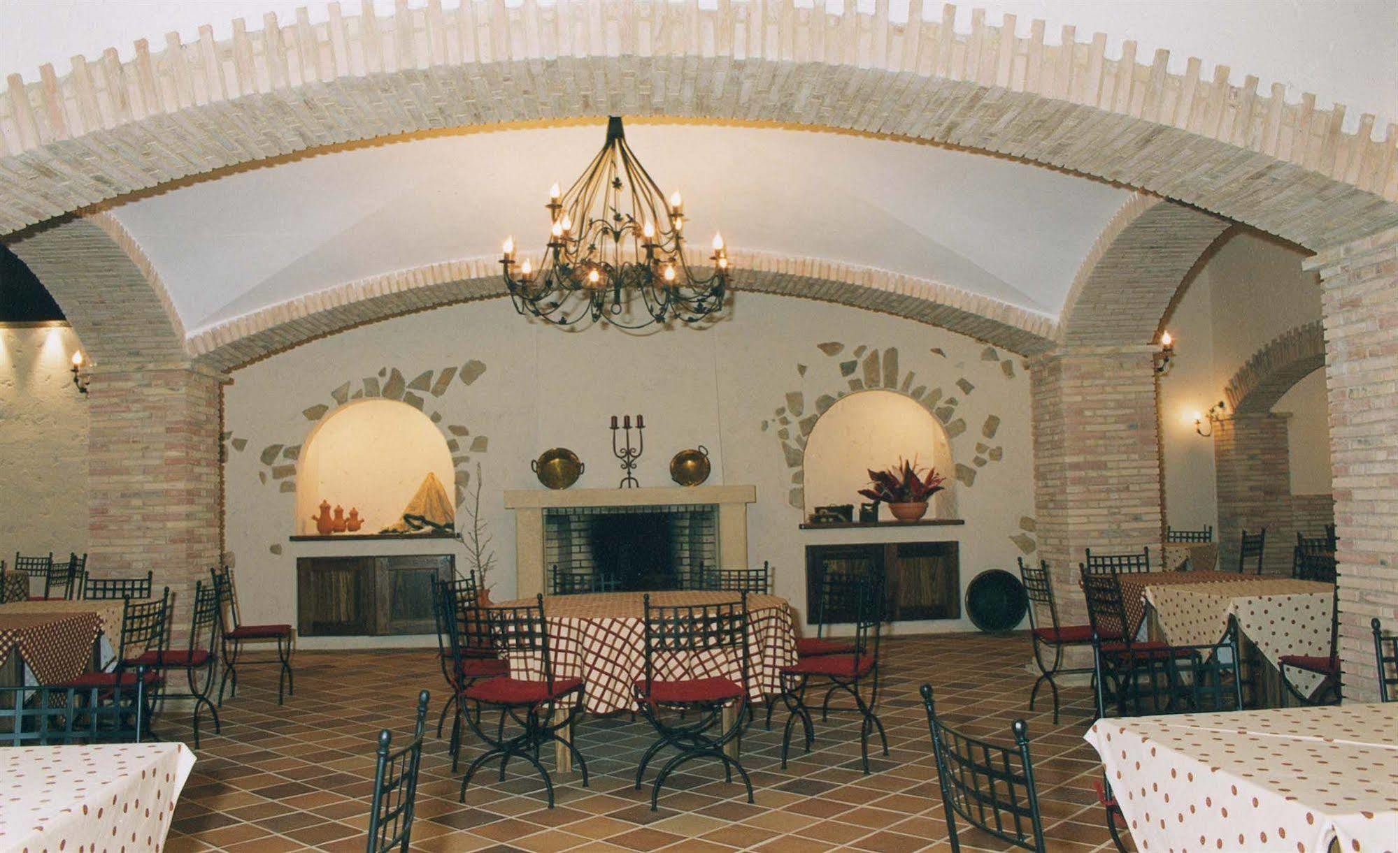 Hotel Cabecinho Anadia Bagian luar foto